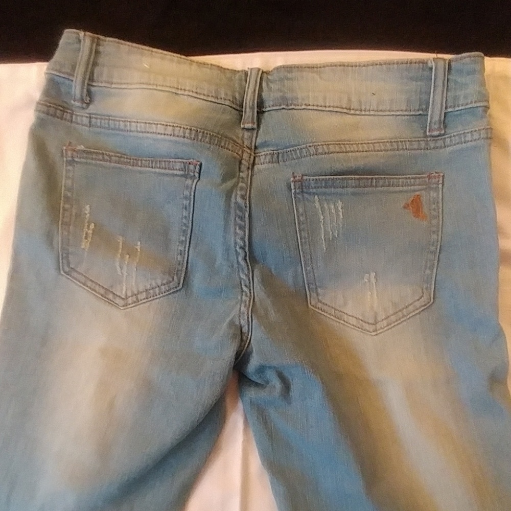 Distressed Jeans - Picture 3 of 3